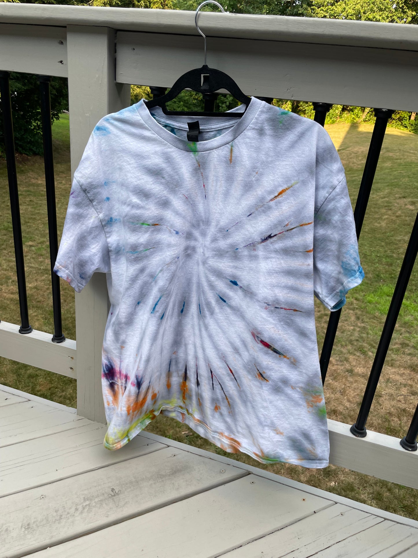 Men's/Unisex Rainbow Over Gray XL T-shirt