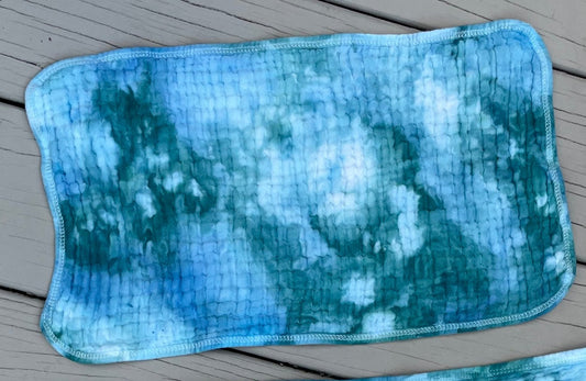 Burp Cloth: Blue/Green